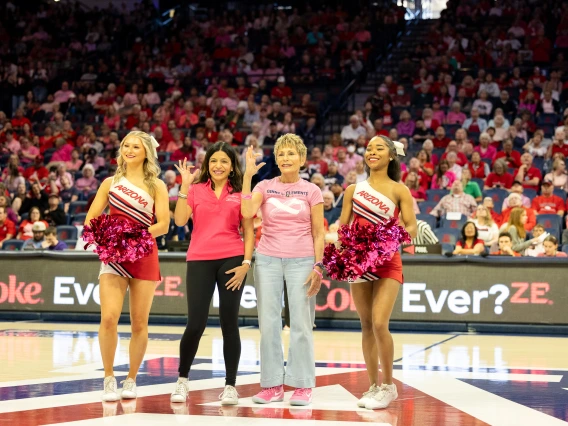 2025 womens bball halfcourt