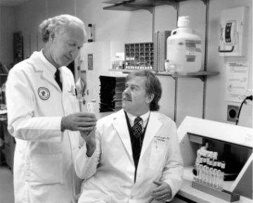 Teamwork: Thomas Miller, MD (left) and Thomas Grogan, MD