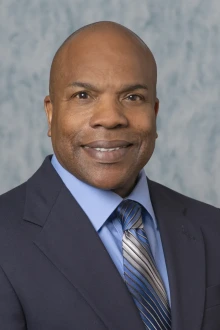 Portrait of Mark Nelson.